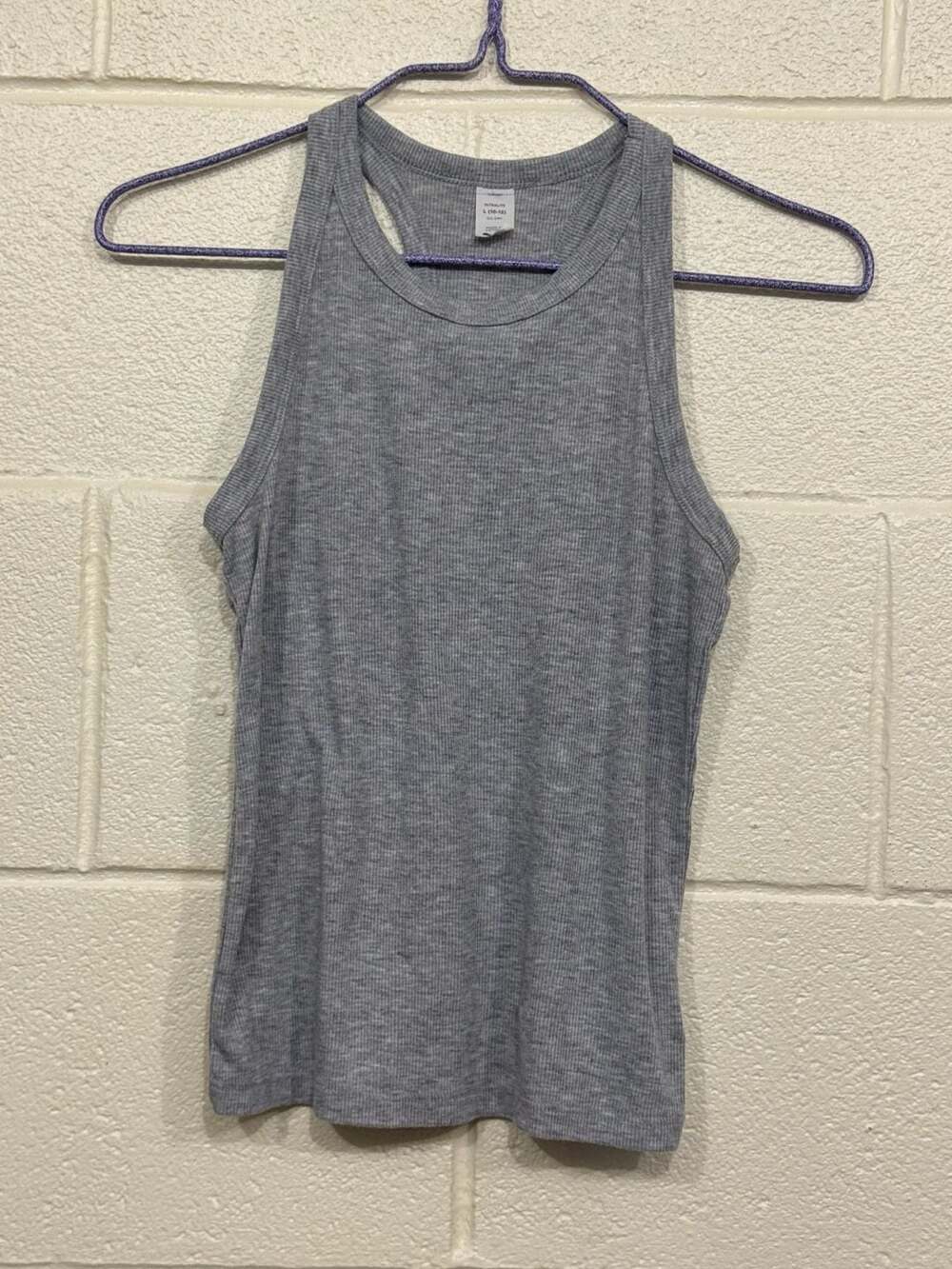 Old Navy UltraLite Racerback Performance Tank Top